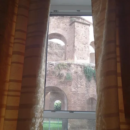 Domus Esquilino شقة