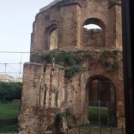 شقة Domus Esquilino *
