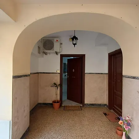 Domus Esquilino روما